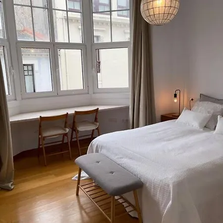 Apartamento Al Lado De Maria Pita Y Del Puerto. A Coruña